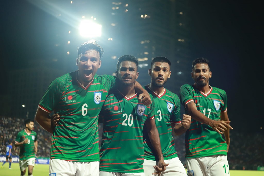 SAFF ah thayyaaruvaan kulhunu ekuverikamuge match gai Bangladesh in Cambodia balikoffi