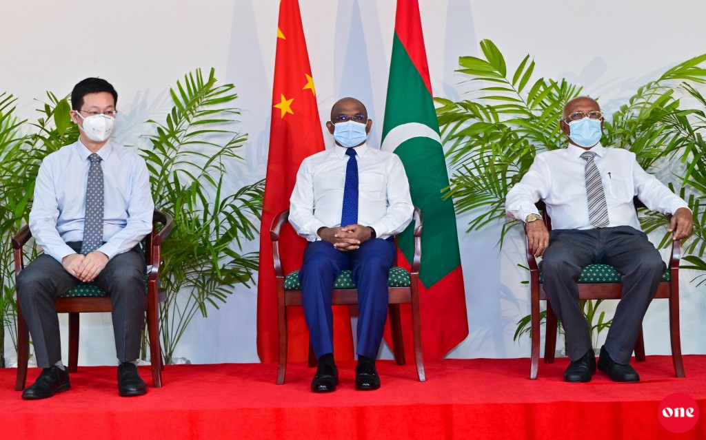 #OnePhoto : China vaccine ge furathama batch havaalu kurun