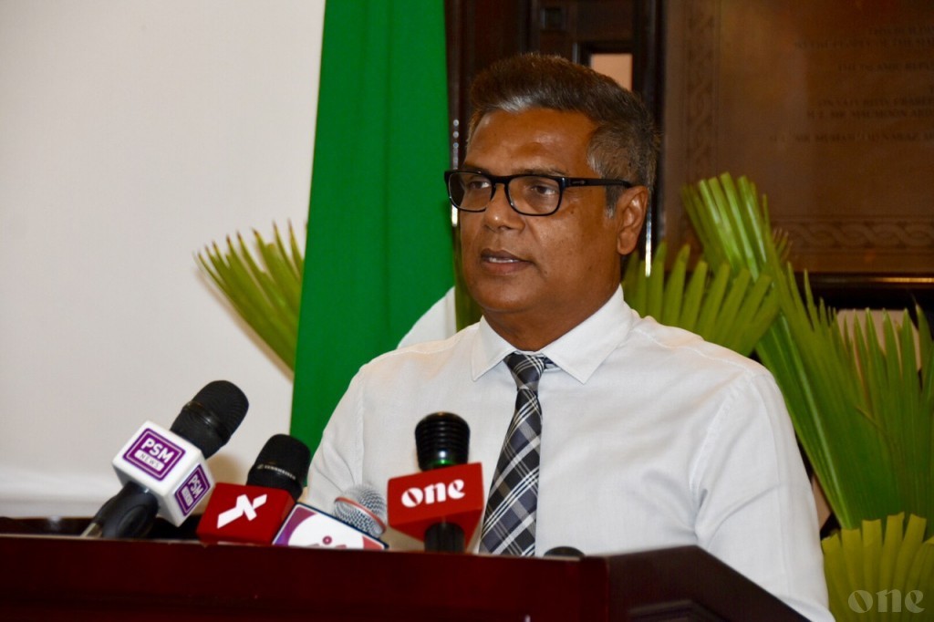 Reeko Moosa: Large groups of people have to settle in Male' as this is what government wants