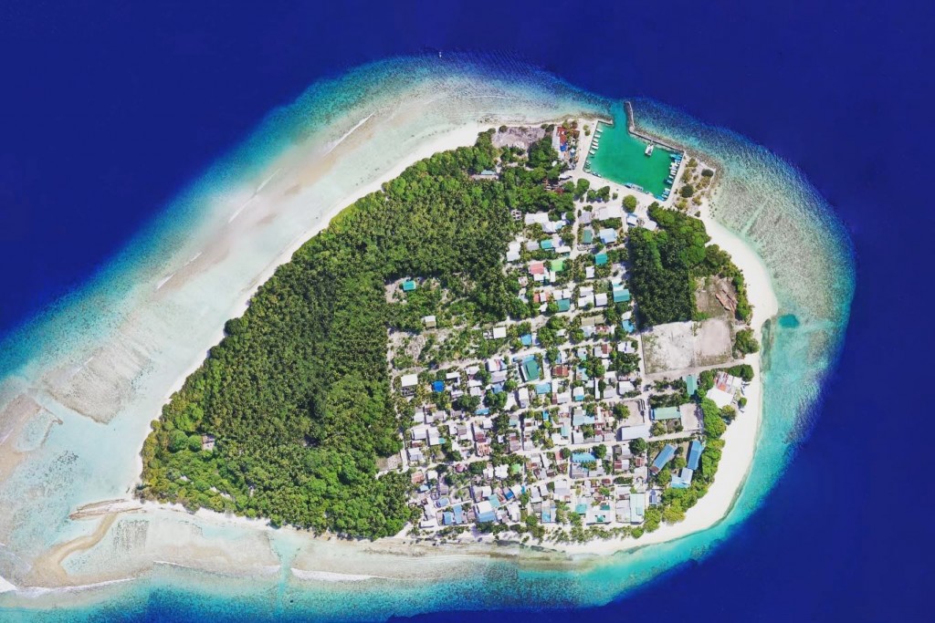 Dhe fathuruveriyaku positive ve, B. Maalhos monitoring ah