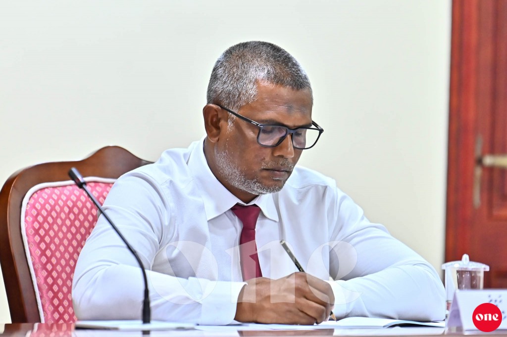 Fikuree mudhaa himaayaiy koh rakkaatheri kuraane offiheh gaaimu kuran bill eh
