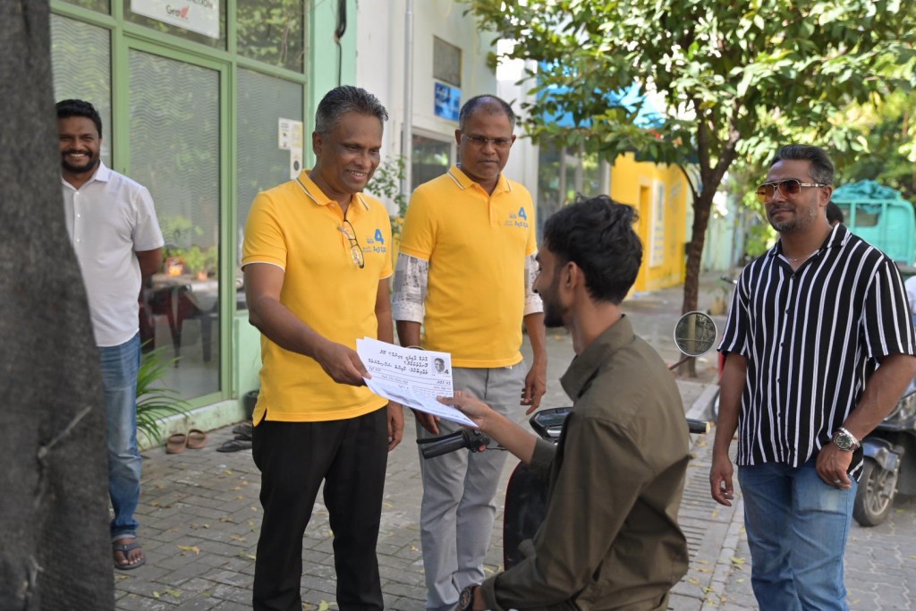 Azim Vilimale' ge 100 ahvure gina geya vadaigen rayyithunge haalathu bahlavaifi