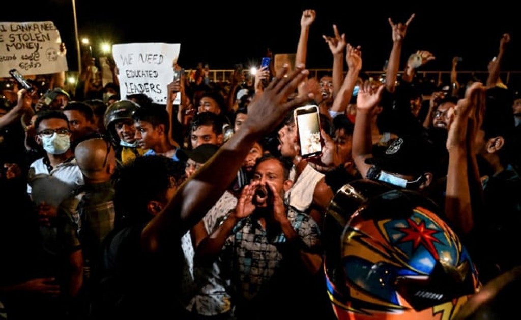 Lanka gai verikan kuraa coalition sarukaarah majileehuge agulabiyyathu gellijje