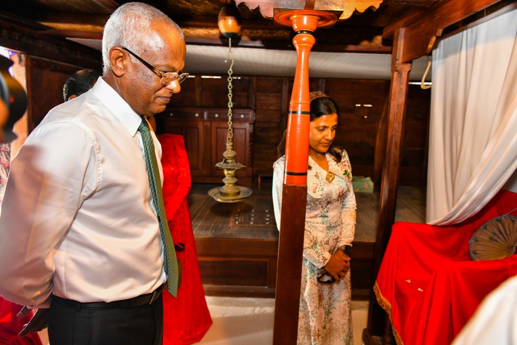 Utheemu ganduvaraai bodu thakurufaanuge handhaanee marukazu upgrade kuranee