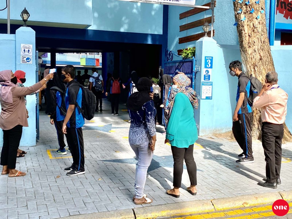 Male sarahahdhuge  grade 8 ge kiyevun fashaifi