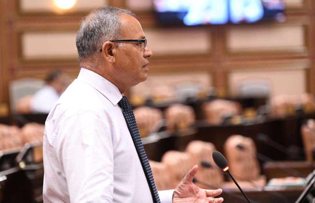 Masthuvaa thakethi vihkkamun dhanee dhaulaiy baiverivaa state sponsored viyafaarieh kamah belevey varah: Adam Shareef