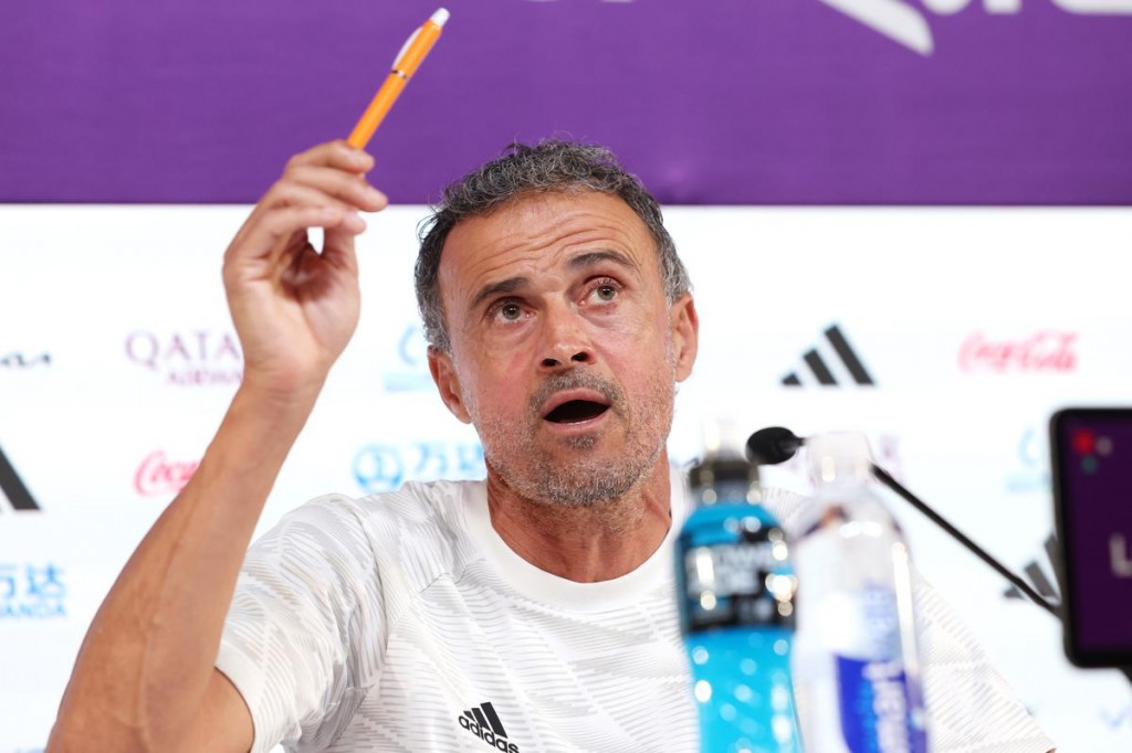 1000 Pelaty ge homework eh hadhan bunin, e'homework furihamakurikamah ummeedhu kuran: Spain coach