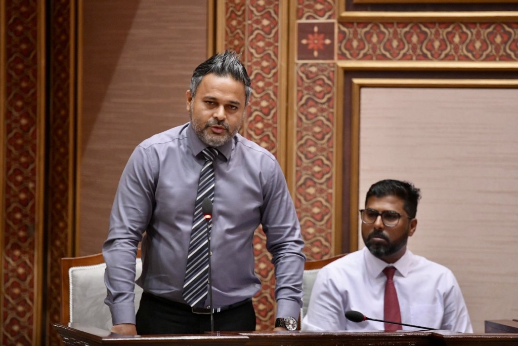 Mihaathanah masverin ah 422 million rufiyaa dhookoffin: Minister Shiyaam