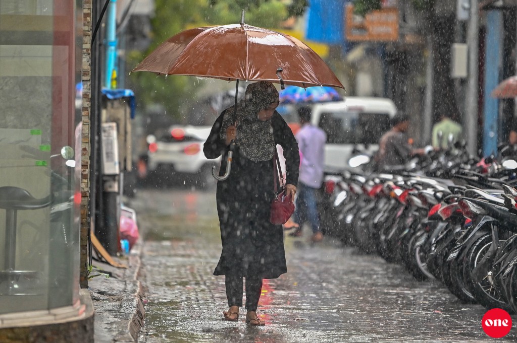 Kuriah oiy 5 dhuvahu moosun goasvaane: Met
