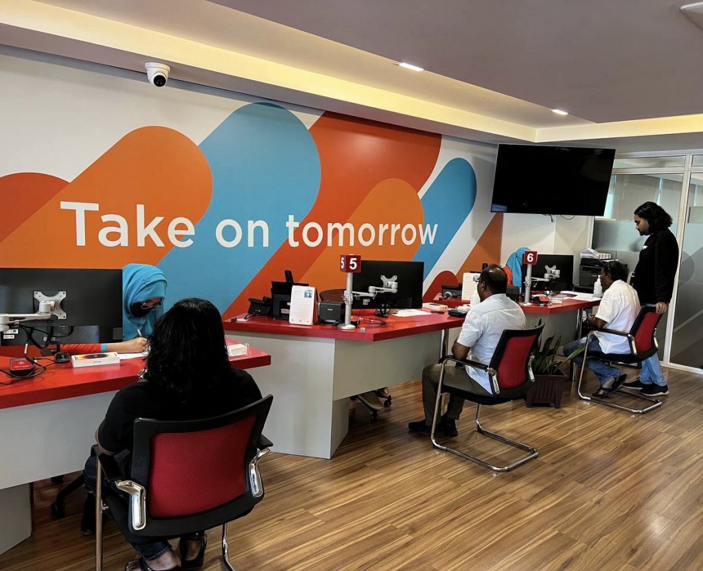 Dhiraagu in Iphone 14 preorder kuri meehunnah phone havaalu kuran fashaifi