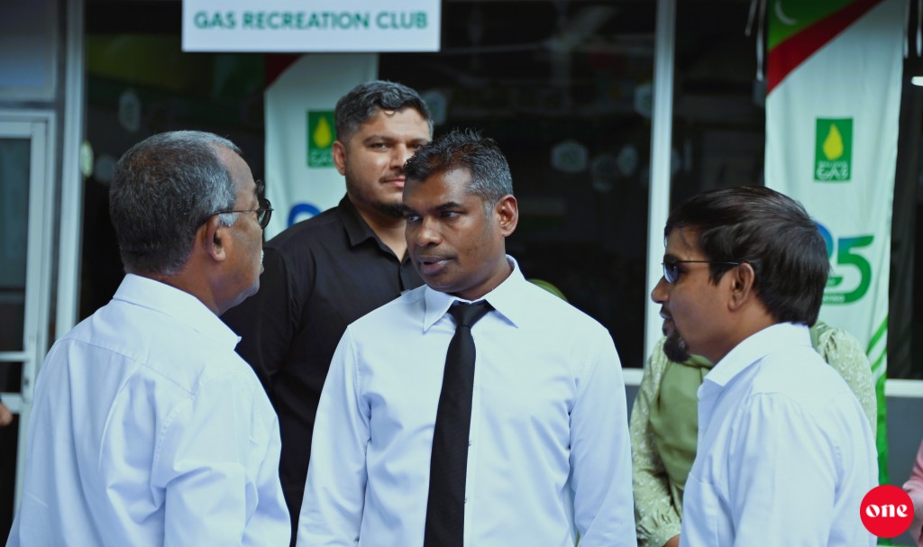 Maldive gas in bulk koh Ac gas gennanee