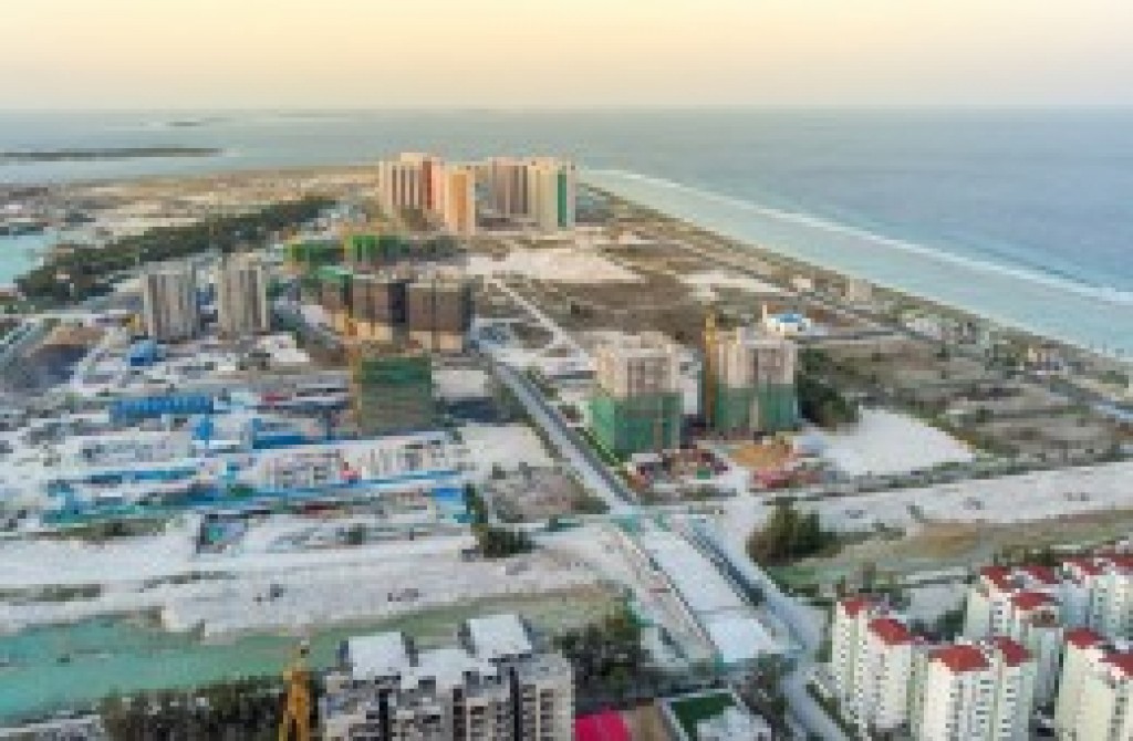 60 lands from Hulhumale' to sold to Male' natives