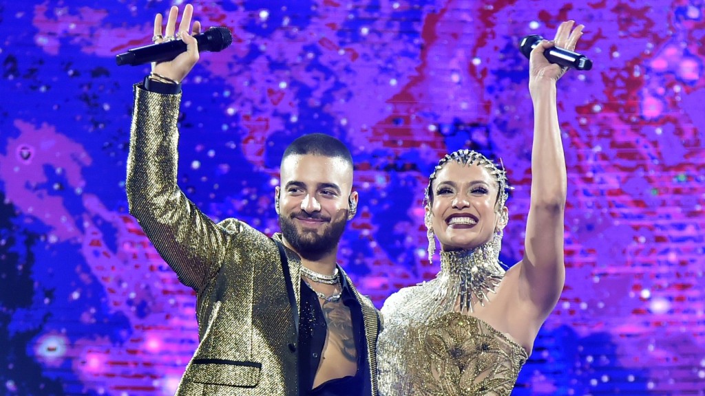 Jennifer Lopez and Maluma to perform together at American Music Awards
