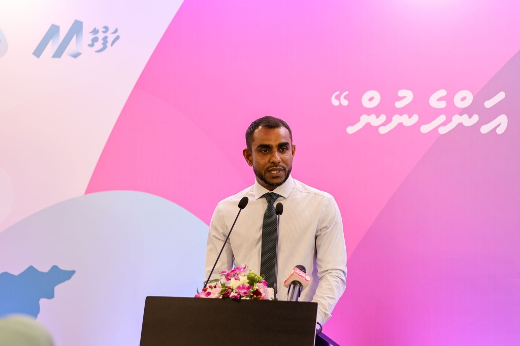 China aai India ge market hifehehtihjjenama mi aharu 2.3 million fathuruverin geneveyne: Faisal