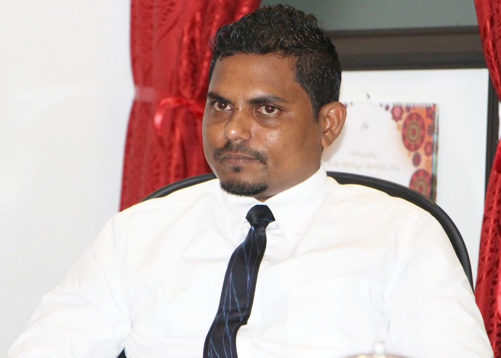 Broad com ah menberaku ayyankuran Raees fonuvi 4 beyfulhunge nan committee ah