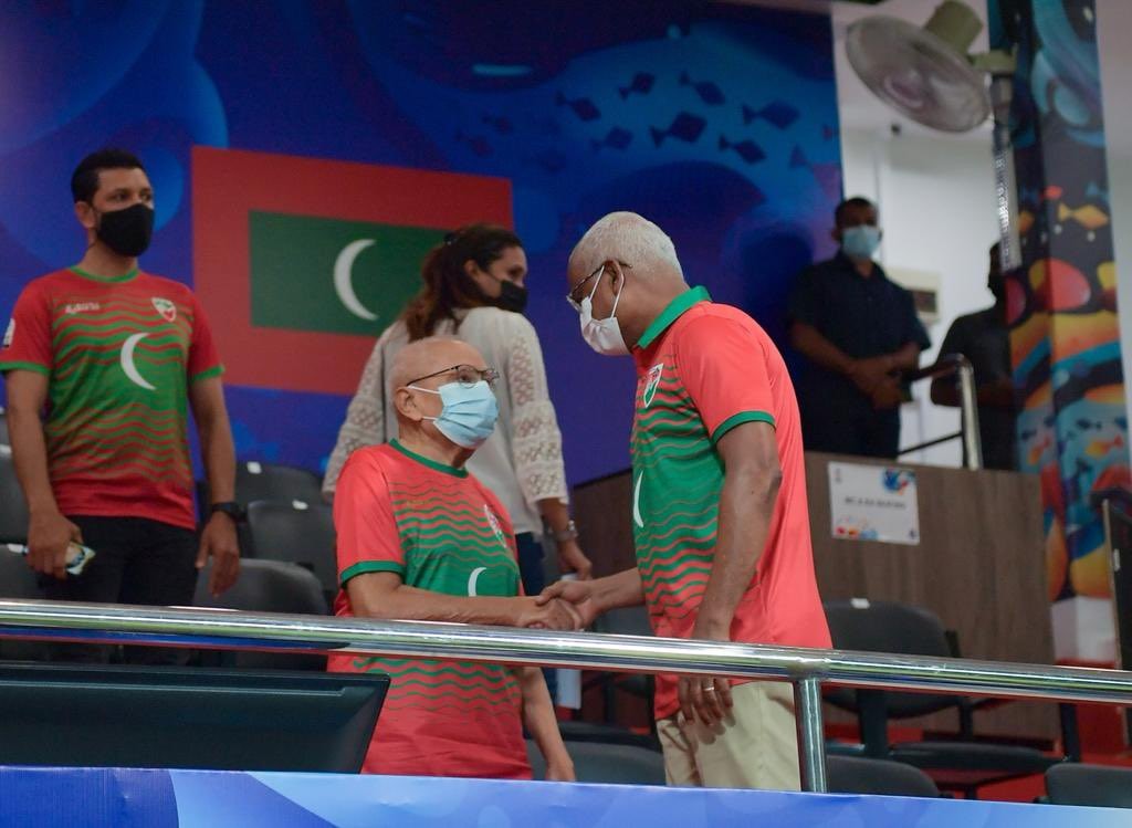 Umar Zahir avahaaravumakee gaumah libunu funn hithaamaeh: Raees