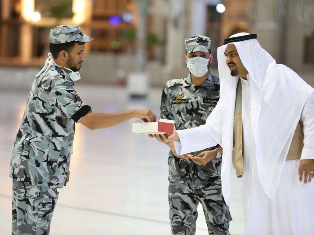 Kuraa Konme muaamalaa akaa medhuves zinmaa vaan jeheyne eve.