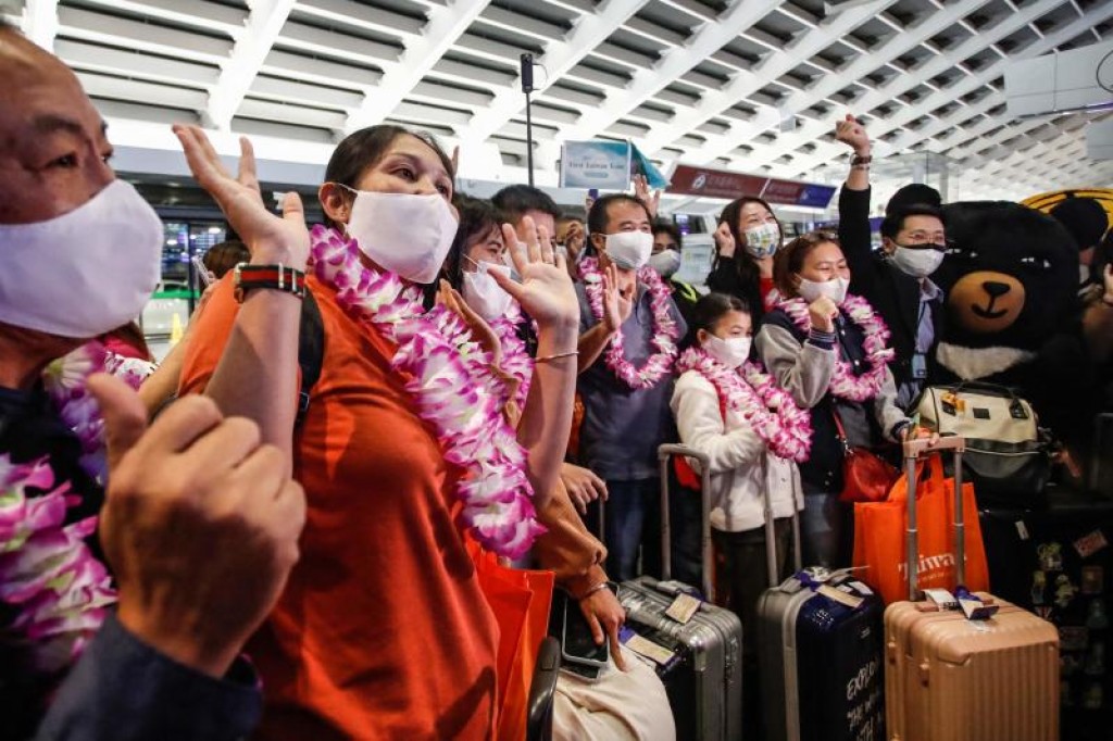 Taiwan welcomes back visitors after ending COVID-19 quarantine rules