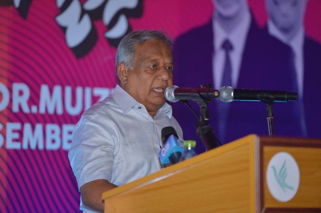 Thin vazeerakah ruhun nudhinee vaki faraathakun angaigen: Saleem