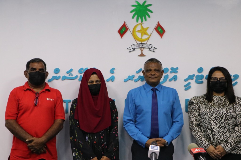 Covidun araigane igthisaadhu dhamahattan 11 courhakun 350 dharivarun thamreenu kuranee