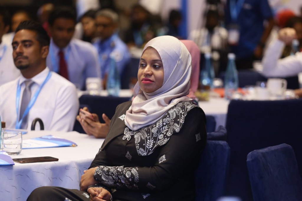 Suspension gai hunnevi Tourism Ministry ge PS isthiufaa dhehvaifi