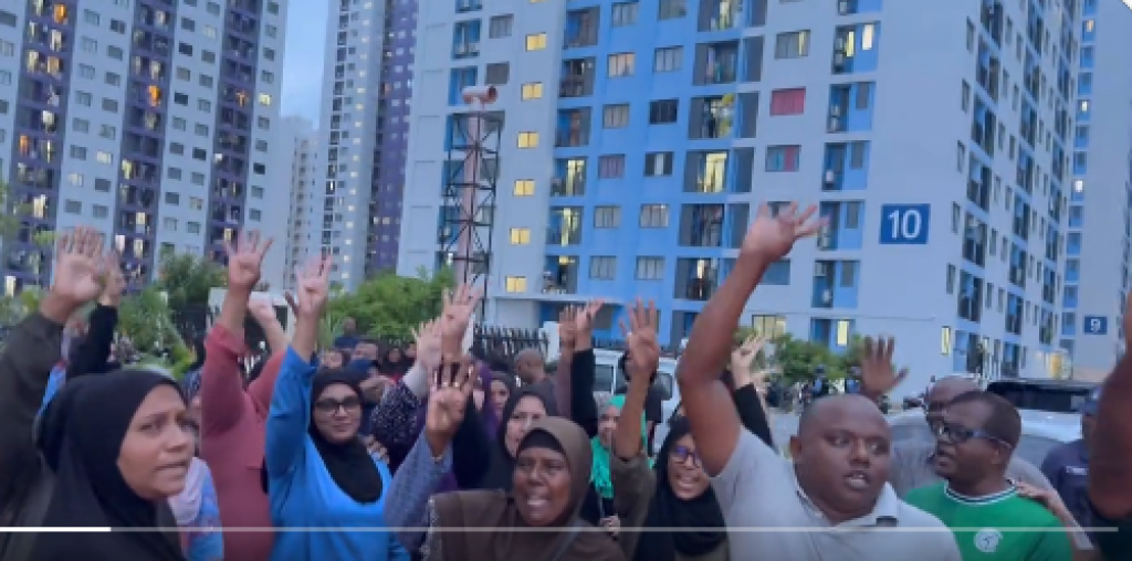 Hiyaa saharahdhun Madam Fazna ah huras elhi massala HRCM in kuhverikohffi