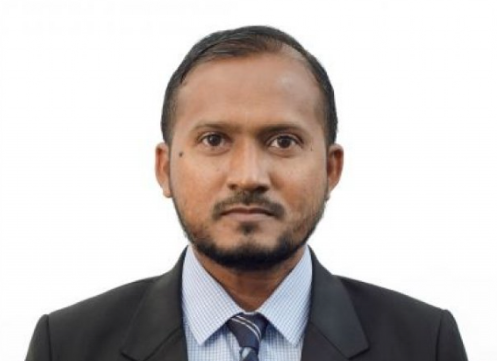 Family  Court ge issgaazee kamah Ibrahim Maahir