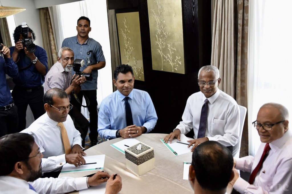 Sarukaaru hingan coalition ge baiveringe furihama ebbaarulun libey: Raees