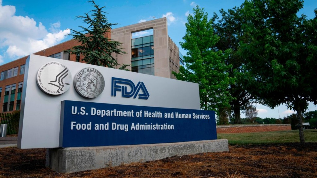 America gai Pfizer vaccine beynun kurumuge emergency huddha dheefi