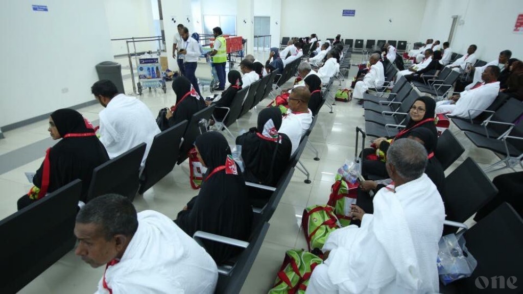 Umraa ge alhukan adhaakuran dhaairu Booster doze jahaigen dhiumah ilthimaas koffi