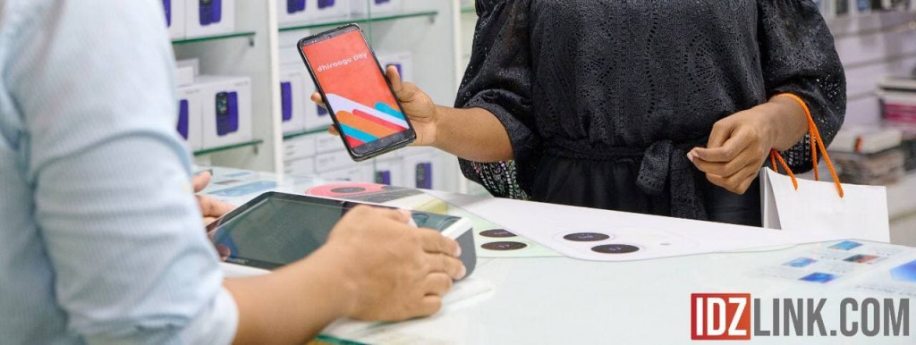 Fies medhuverikoh Dhiraagu pay in mihaaru  faisaa dhekkeyne