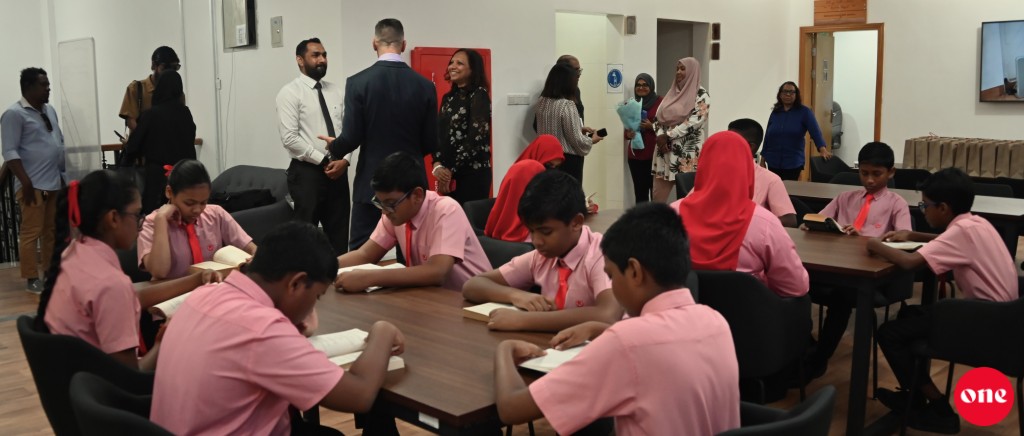 Raajjey ge konme rashehgai gaumee kuthubuhaanaa ge goiypeh gaaimu kuranee