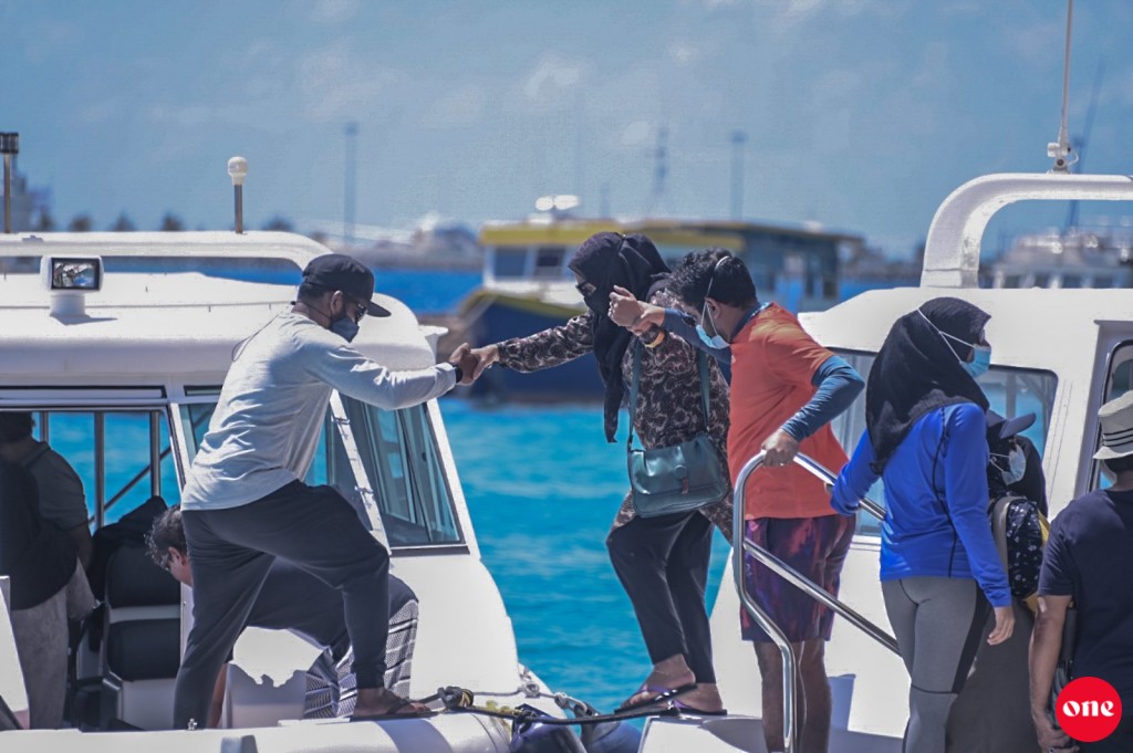 Dholhu aharuge rashu bandhahffahu Eid ah rashah, Covid ah rahkkaatherivaan samaaluvaathi!