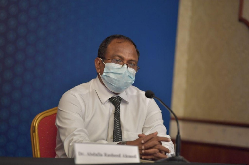 Virtual koh kiyavaidheyn 1,000 teacherun thamreenu kuranee, 200 teacheruhnnaa eku furathama batch ge thamreenu fashaifi