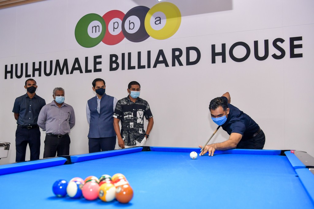 Hulhumale' billiard house aa eku billiard aa misraabakah!
