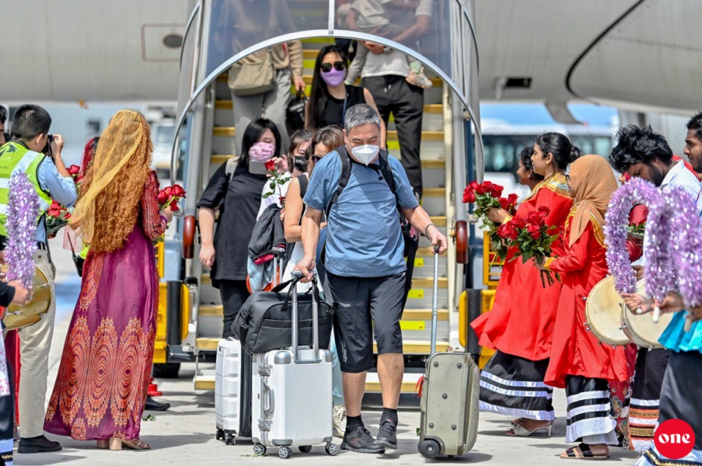 Budget 2025: Off-shore travel agents aai booking platform thakun dhey hidhumaiy thakun tax nagan fashanee