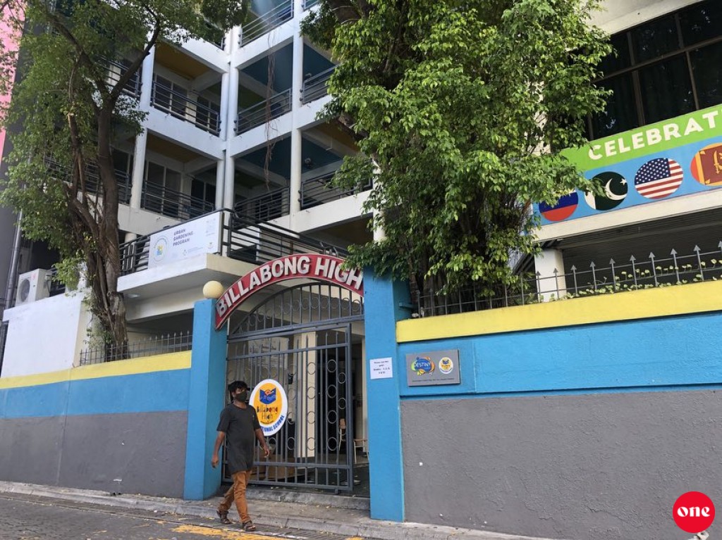 Dharivarunthakeh positive vi namaves nurahkkaleh neiy, kiyevunu kuriah dhaane: Billabong