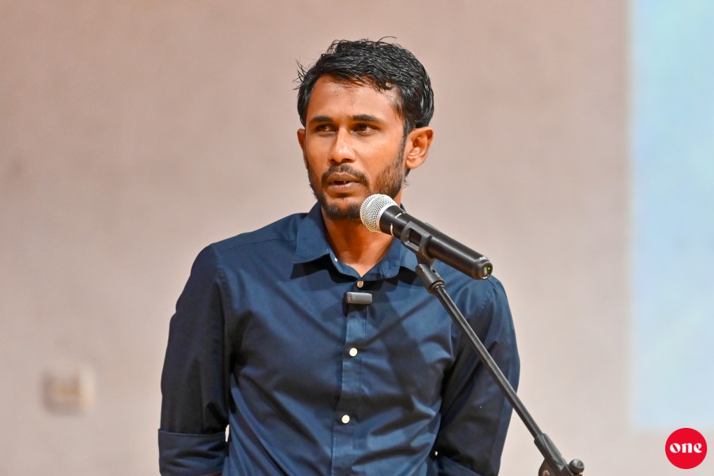 Democrats ge vaguthee Raees akah Firushan