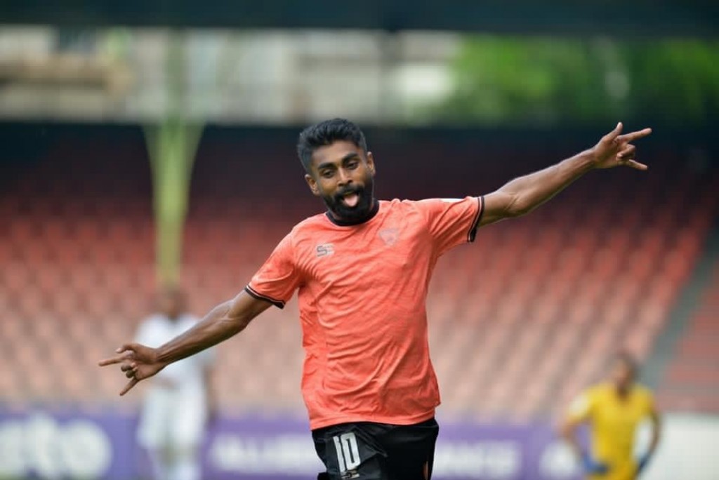 Rizey ge 2 goal aa eku Green balikoh, Eagles in  2 vanaigai furthama buru nimmaalaifi