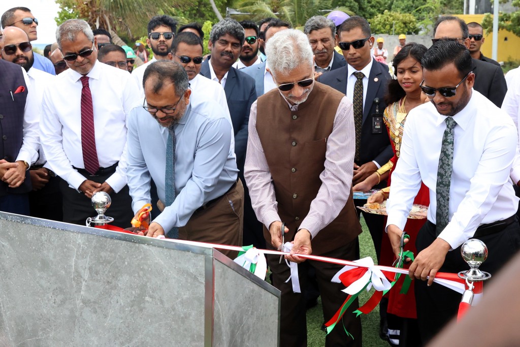 Addu city bin hihkumaai Hankede bridge mashoou ninmai sarukaaraa havaalu koffi