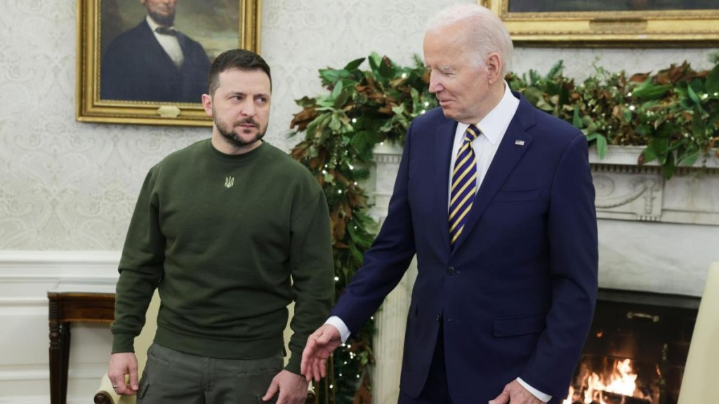 Ukraine war: Zelensky urges US to help it defeat Russia