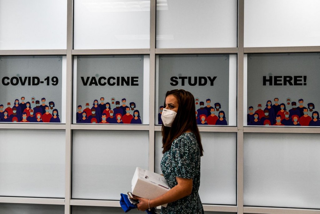 America gai Covid Vaccine dheyn fashanee