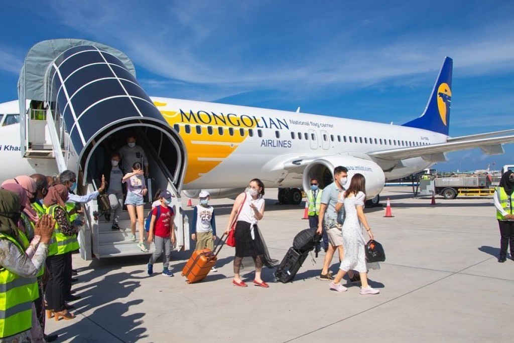 Chartered flights begin between Mongolia and Maldives