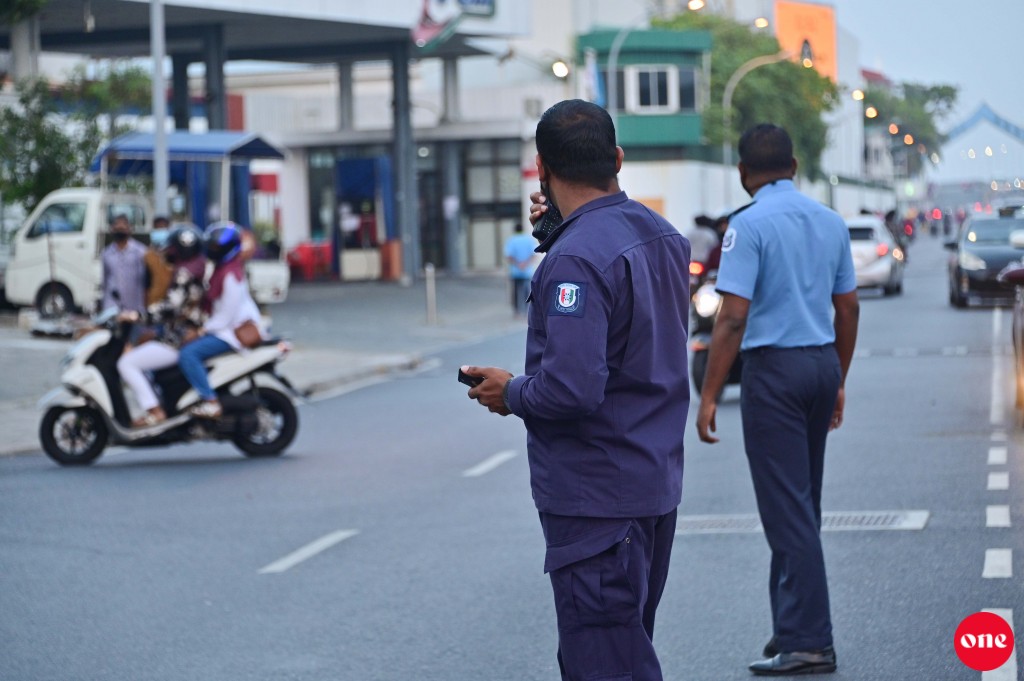 2 cafe' akah gellun dhin massala akaai 3 maaraamaaree eh hingi massala fuluhun balan fashaifi