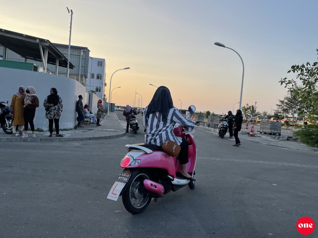 Driving School ehgai baiverinuvaa nama, license nulibeyne