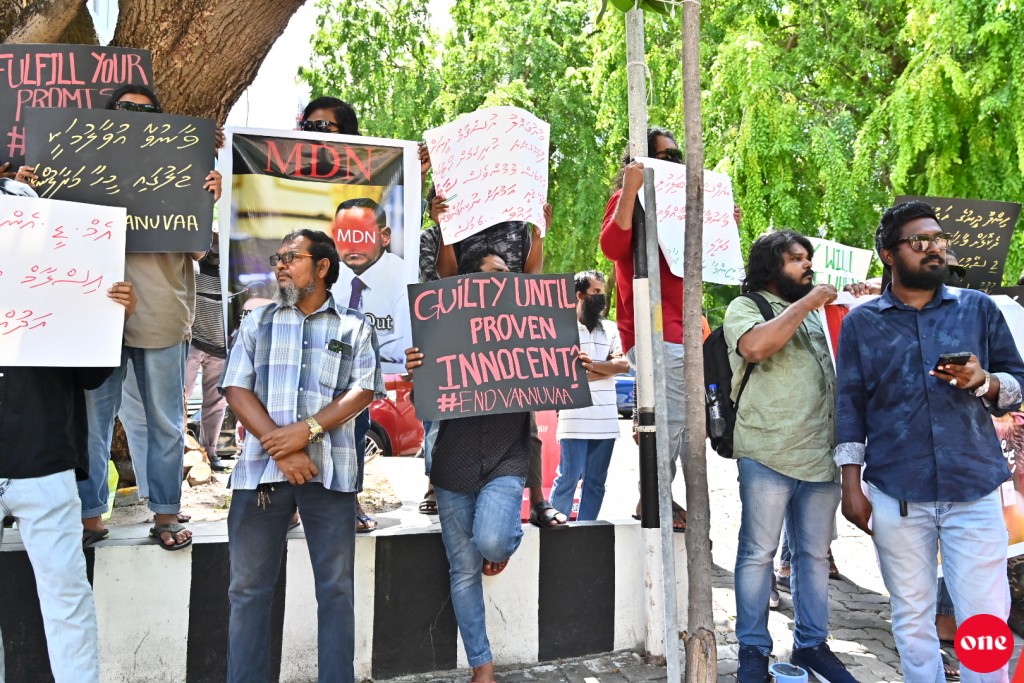 One photo: PG Shameem vakikuran govaalai kuri muzaahara