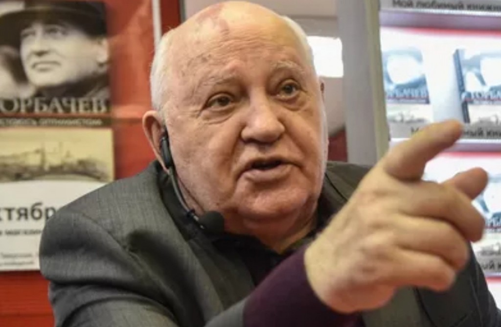 Adhuge dhuniye: Soviet Union roolhumah medhuverivi leader Gorbachev vakivun!