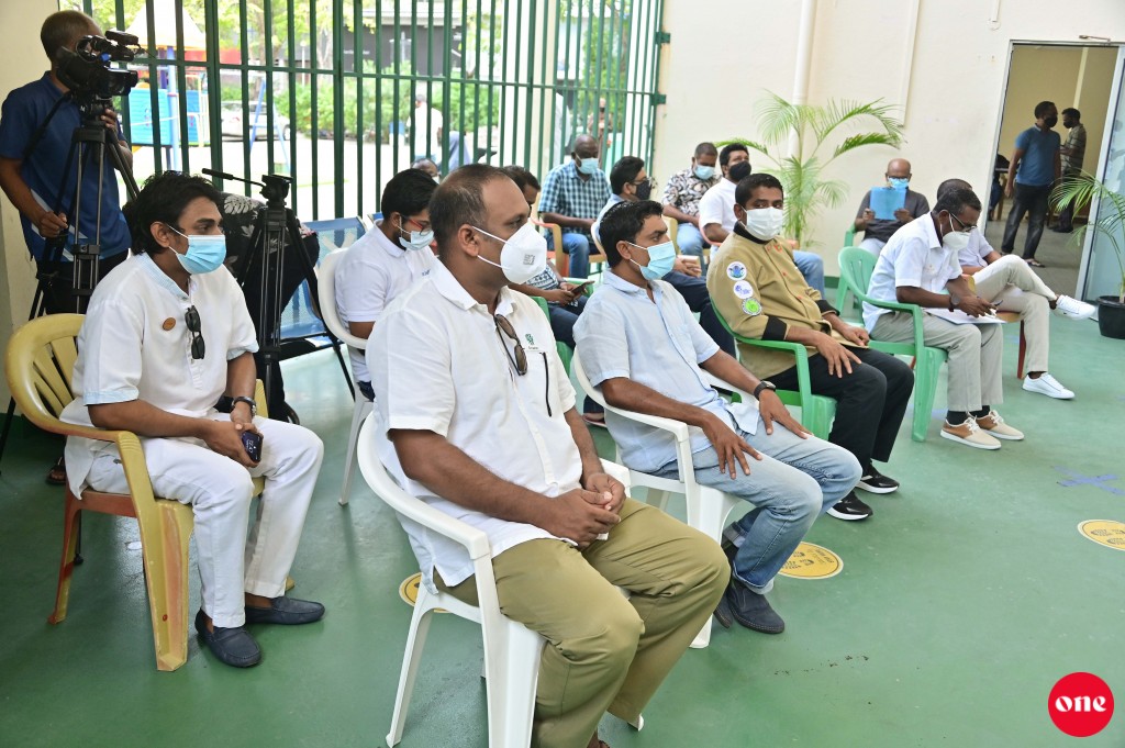 #OnePhoto : Fathuruverikamuge dhaairaage faraaiythakah Vaccine dheyn feshun