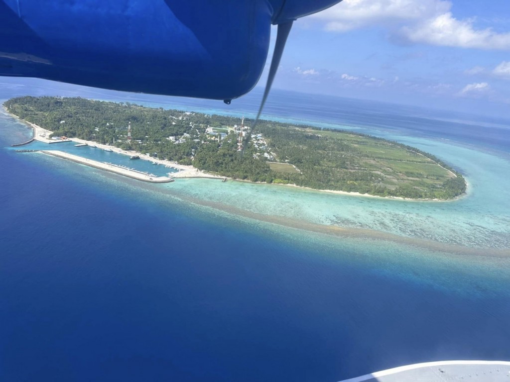 Maldivian ge seaplane dhathuruthah Thoddoo ah fashan thayyaaru vanee