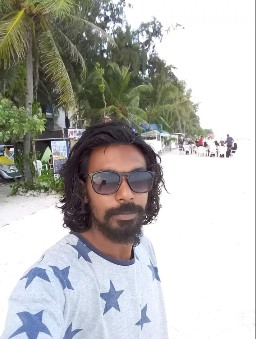 Zuvaanaku raheenukoh aniyaakuri massalaigai dhe meehehge mahchah dhauvaakohffi